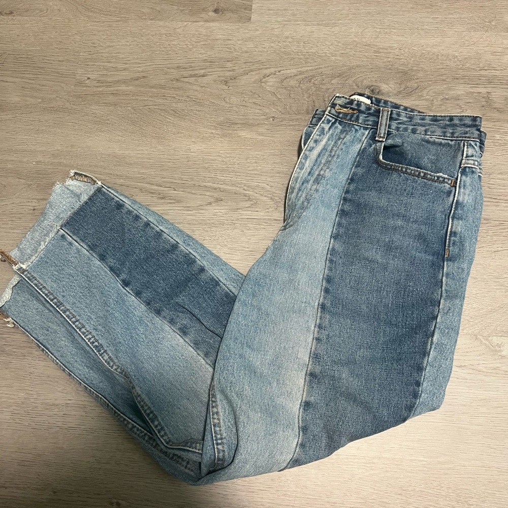 Forever 21 Two-Tone Blue Straight Leg Jeans - Picture 3 of 7